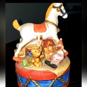 VIntage Porcelain Music Box